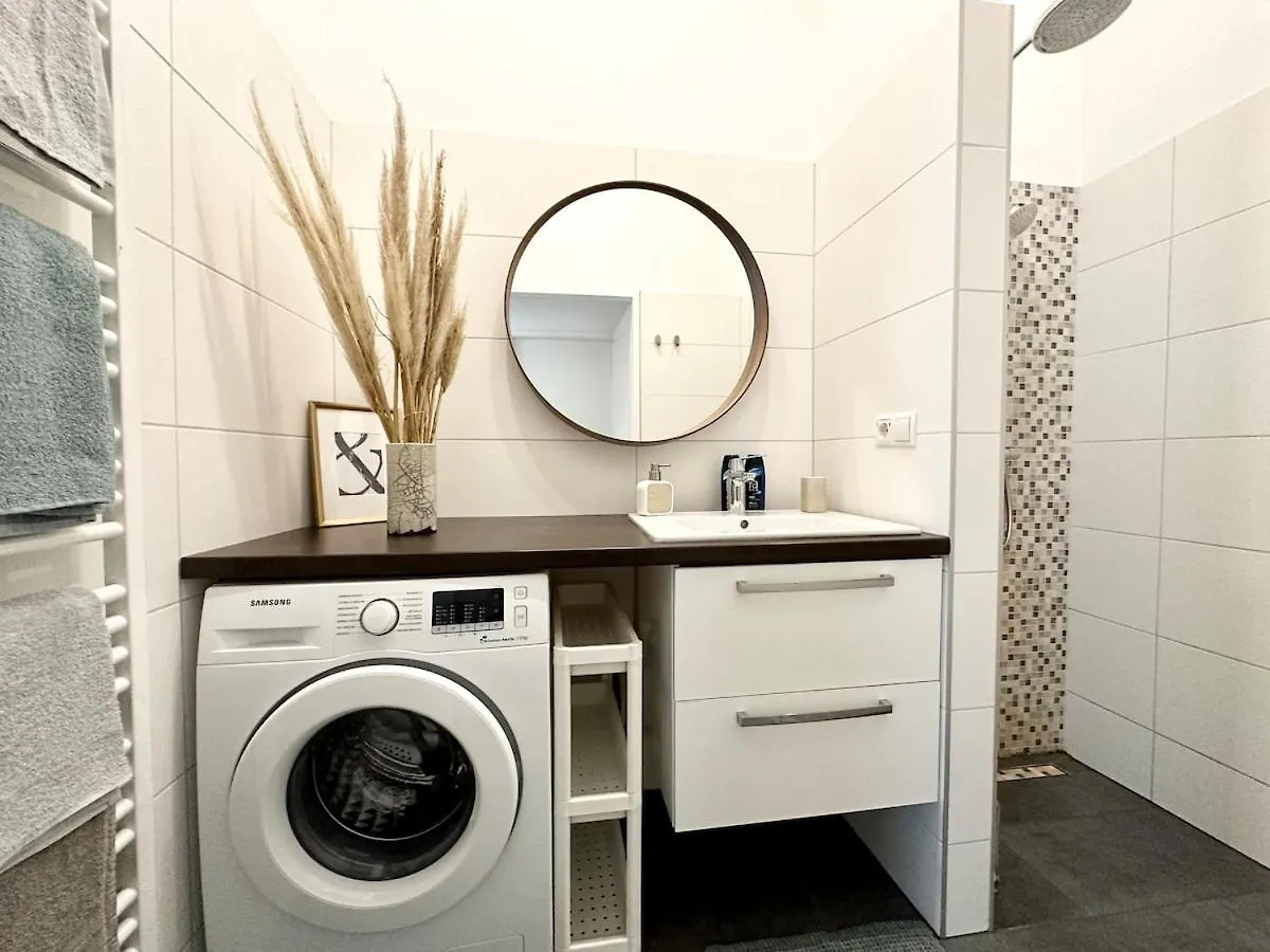 Panda Apartment Vienna 0*,